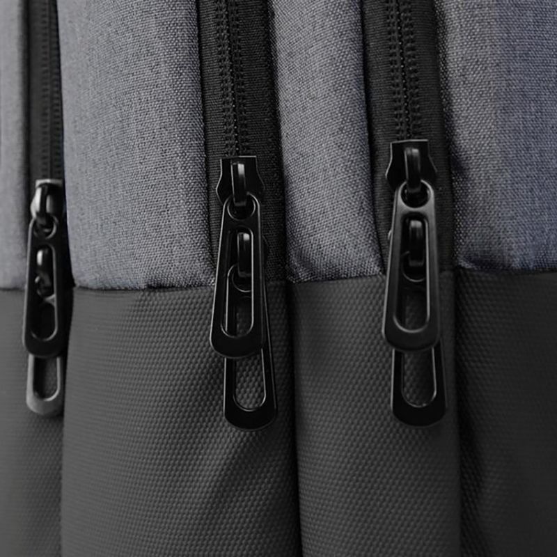 Mochila Protectora para Laptop BizStroll 15.6 plg en Color Negro