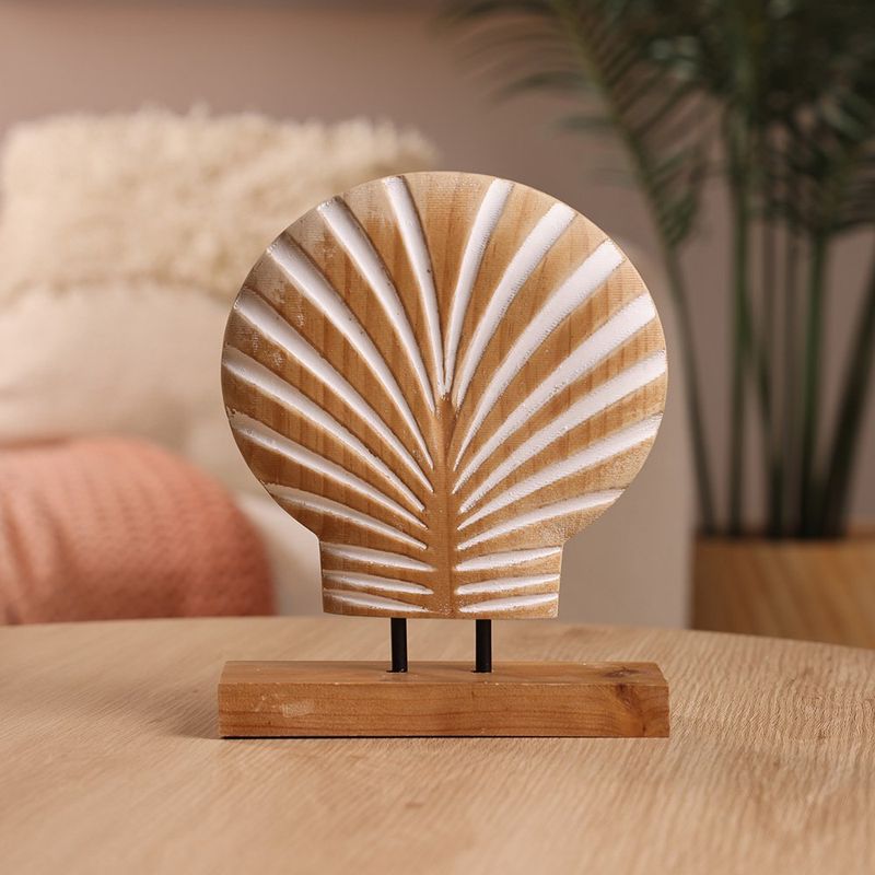 Concha Decorativa de Mesa 20 x 25 cm con Base de Madera Natural