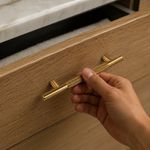 Halador Moleteado de Acero Inoxidable 304 para Muebles 96 mm Color Dorado