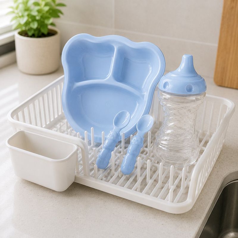 Set para Alimentación Infantil Plato con Divisiones + Vaso + Cucharas Adoleta Color Celeste