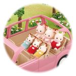 Monovolumen El Auto Familiar Con Accesorios De Picnic - Sylvanian Families
