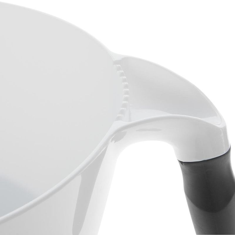 Tazón Plástico Con Asa 2 Qts - Touch