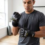 Guantes para Artes Marciales Mixtas MMA con Dedos Abiertos Talla S/M Color Negro
