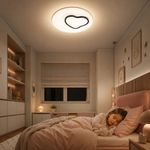 Plafón LED Infantil con Diseño de Corazón con Luz Integrada en Color Blanco