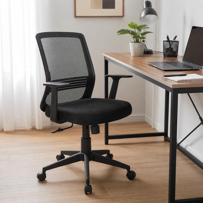 Silla Ejecutiva Ergonómica con Respaldo de Malla en Color Negro