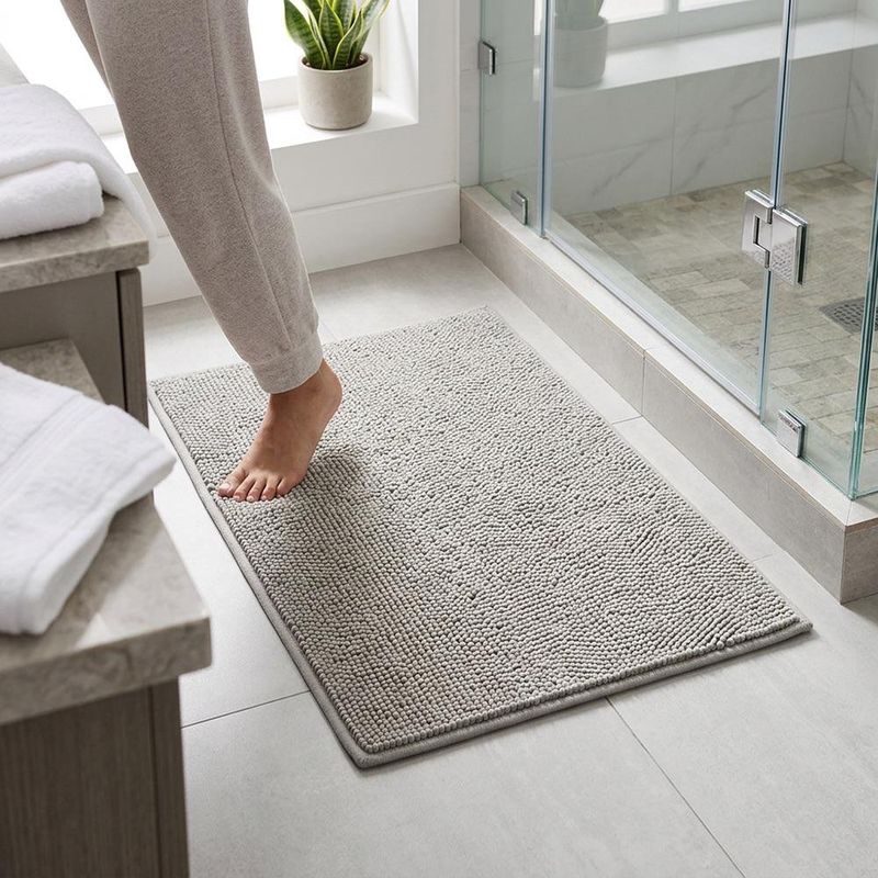 Alfombra de Baño 60 x 90 cm Color Crema
