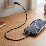 Cable USB-A a Lightning de 2 Metros en Color Negro