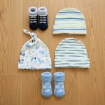 Set de Gorros y Calcetas de Algodón Diseño Elefantes Celeste y Verde para Recién Nacido, 5 Piezas