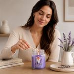 Vela Aromática Relaxing Lavender en Frasco de Vidrio Color Lila