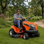 Tractor Cortacésped con Motor 19 HP y Transmisión Hidrostática Corte de 42 Plg