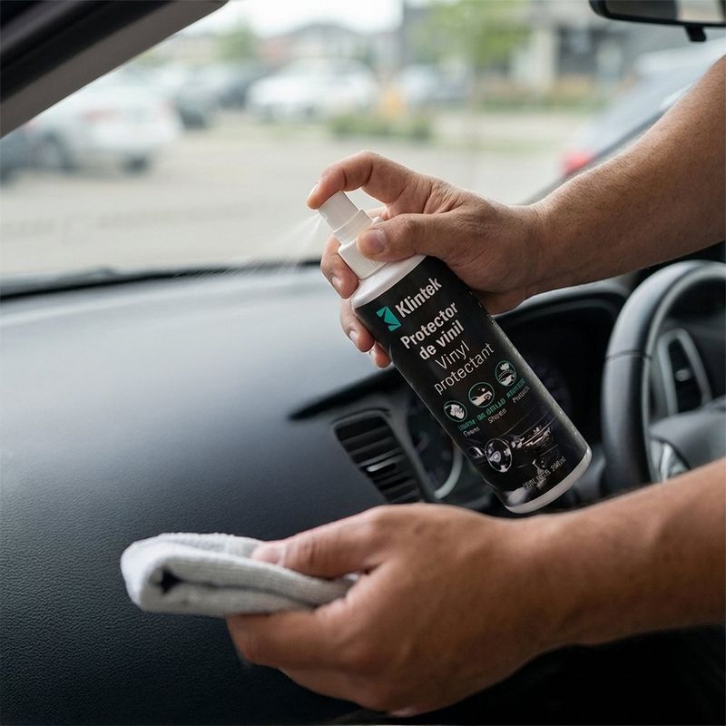 Líquido Protector de Vinil para Auto de 240 Ml