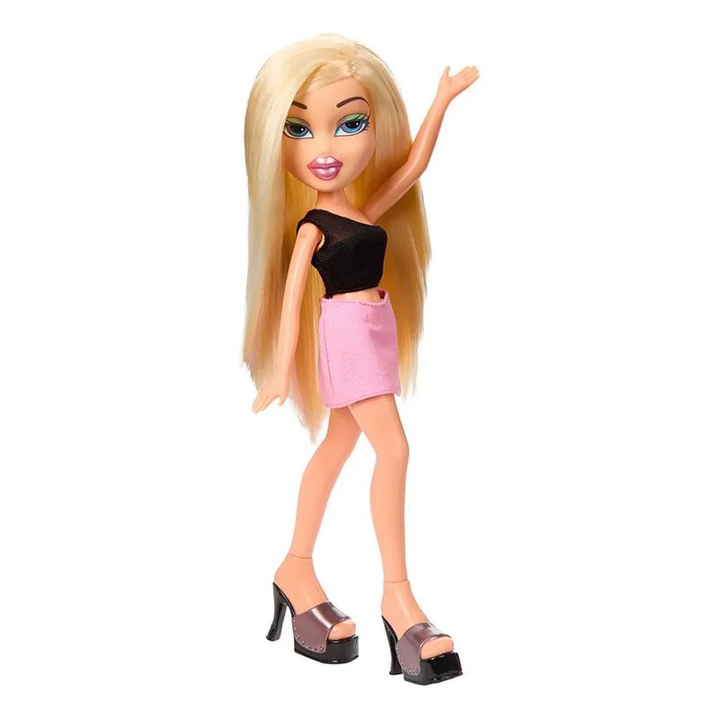 Muñeca Bratz Fashion en Presentación Surtida
