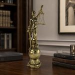 Figura Decorativa Dama de la Justicia con Base Esfera 46 cm Color Dorado