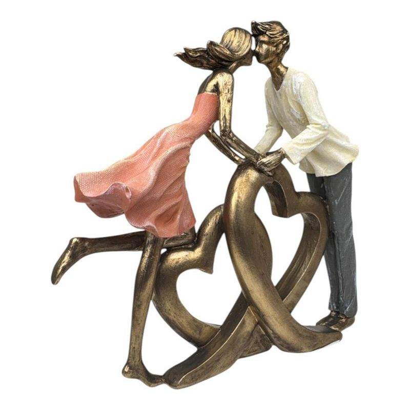 Figura Decorativa de Pareja Sobre Corazón en Poliresina y Piedra 25 Cm Tono Bronce y Durazno