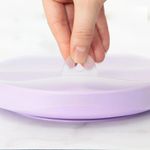 Plato de 3 Secciones para Bebé de Silicona con Tapa y Base con Succión Color Morado Lavanda