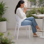 Silla Apilable de Plástico Greg 38.5 x 50 x 79 cm Color Blanco