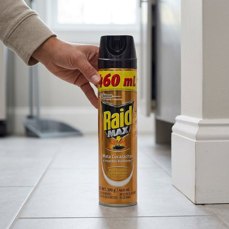 Insecticida Raid Max para Cucarachas e Insectos Rastreros 460 mL