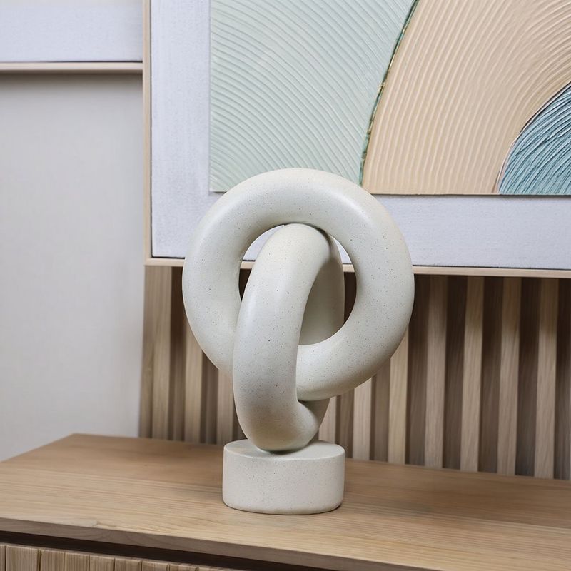 Nudo Decorativo Abstracto 21 x 21 x 30.5 Cm Color Crema