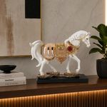 Figura Decorativa de Caballo con Base 33 x 8.5 x 28 Cm Color Blanco y Dorado