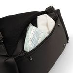 Pañalera para Bebé NuncaEssential Bag Color Caviar