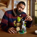 LEGO Shrek, Burro y el Gato con Botas #72423 de 1403 piezas