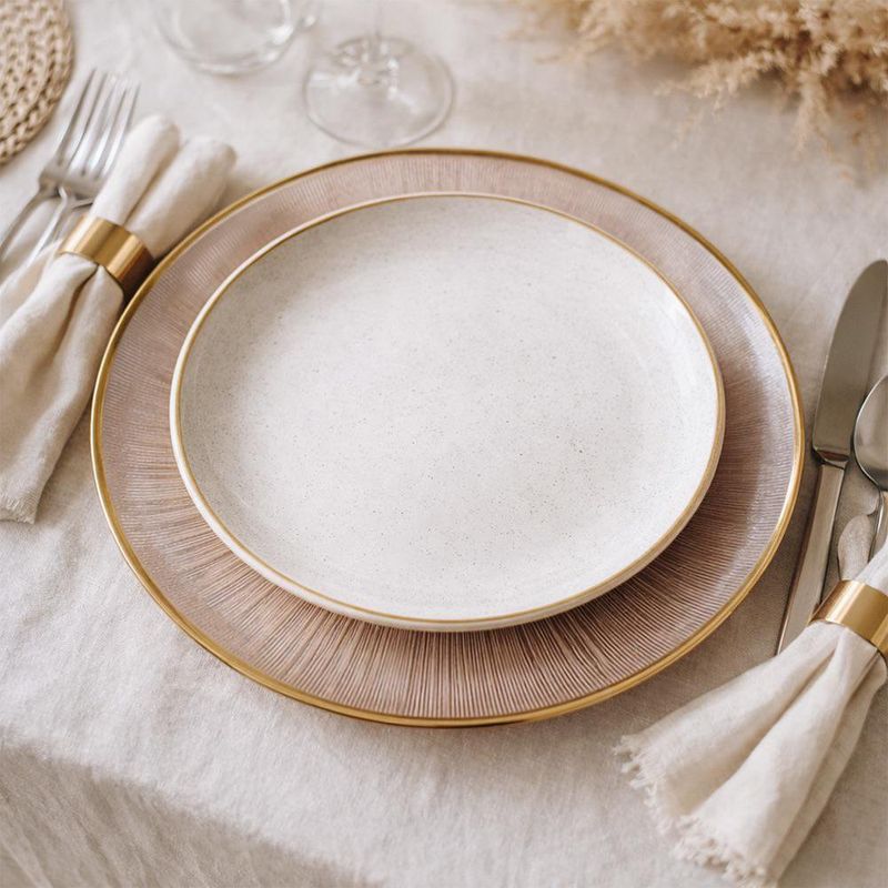 Plato Base Decorativo de Vidrio con Borde Dorado 33 x 33 cm