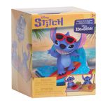 Figura Coleccionable de Stitch con Escenas del Live-Action 3 Plg - Presentación Surtida
