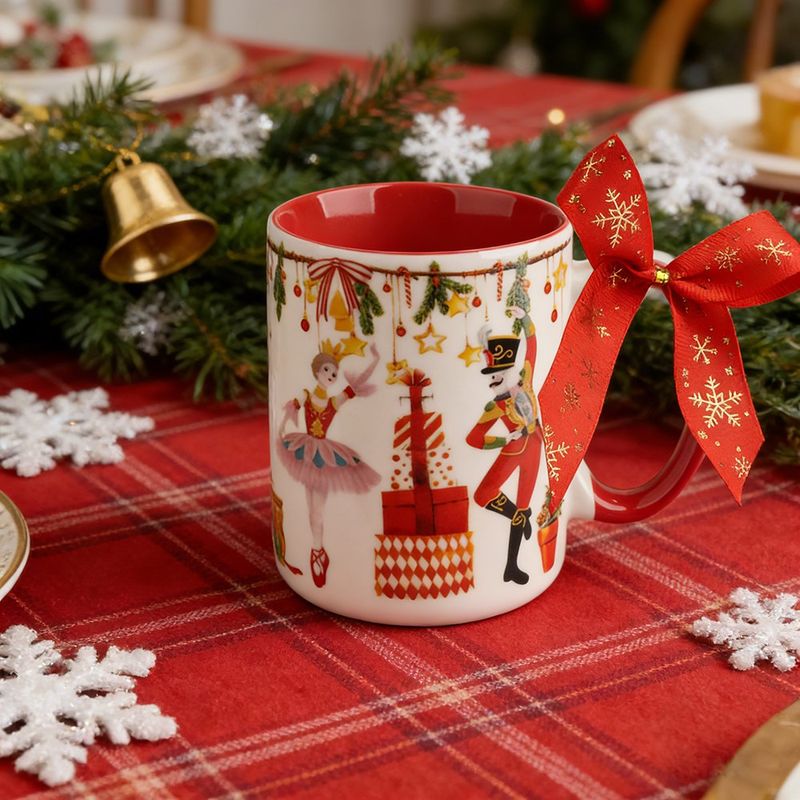 Taza Navideña de 16.9 Oz en Cerámica con Listón Decorativo