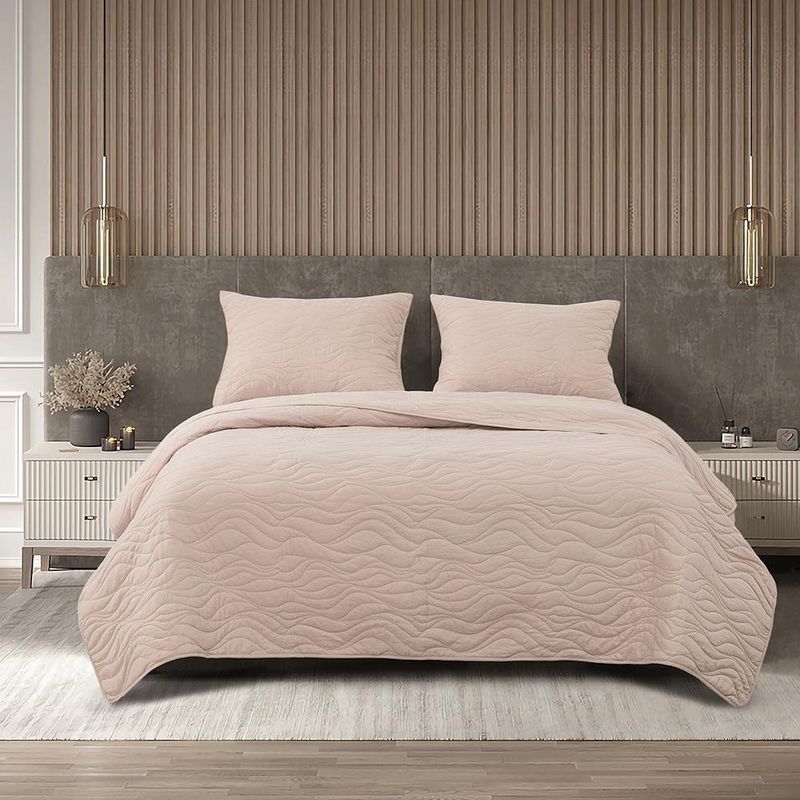 Set de Cubrecama Diseño Ondas Tamaño Queen Color Beige