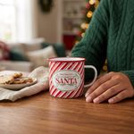 Taza Navideña con Diseño de Santa Color Rojo