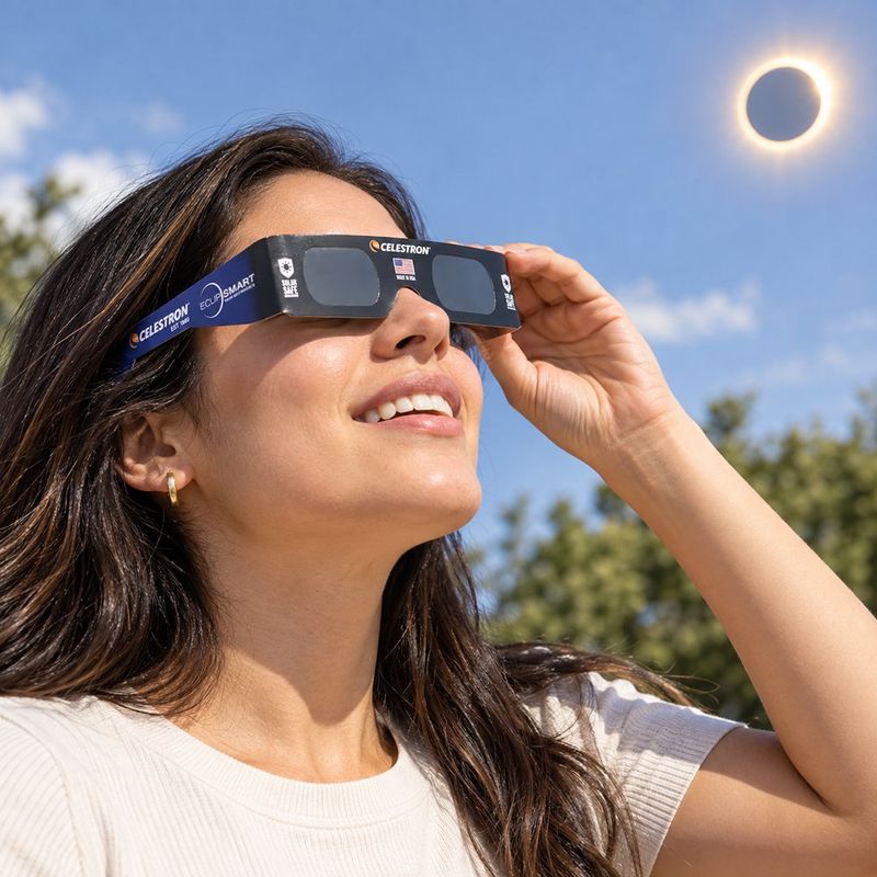 Lentes para Eclipse Solar EclipSmart de Cartón con Filtro Solar para Observar el Sol