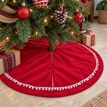 Falda para Árbol Navideño con Pompones Color Rojo 122 cm
