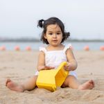 Cucharón Excavador para Juegos en la Arena - Hape