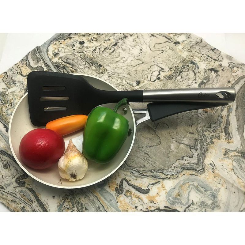 Espátula Con Ranuras - Oster