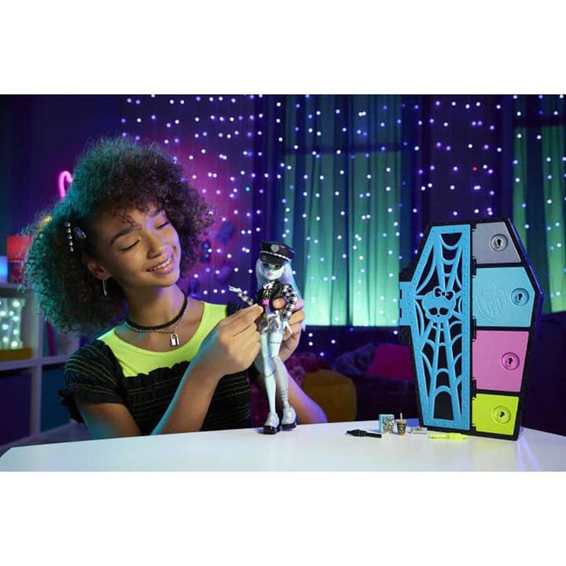 Muñeca Skulltimates Frankie - Monster High
