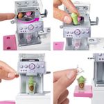 Barbie Cafetería con Muñeca y Accesorios Realistas de 20 Piezas