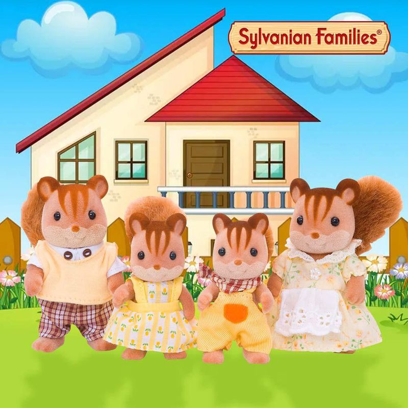 Set De 4 Pzas Familia Ardilla De La Nuez - Sylvanian Families