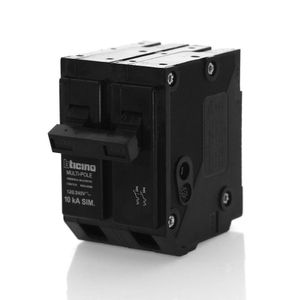 Flipón De 2 Polos 120/240V - Bticino Varias Capacidades