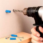 Set de Tornillos de 10 x 1 1/2 Plg con Tarugos